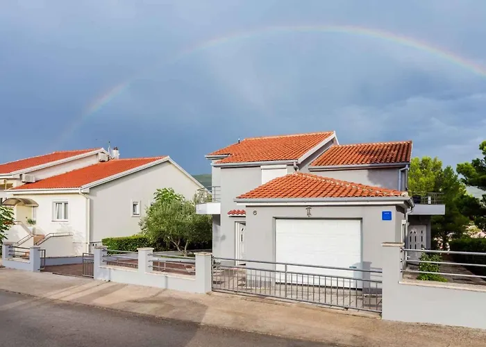 House Neda Дом отдыха Pridraga