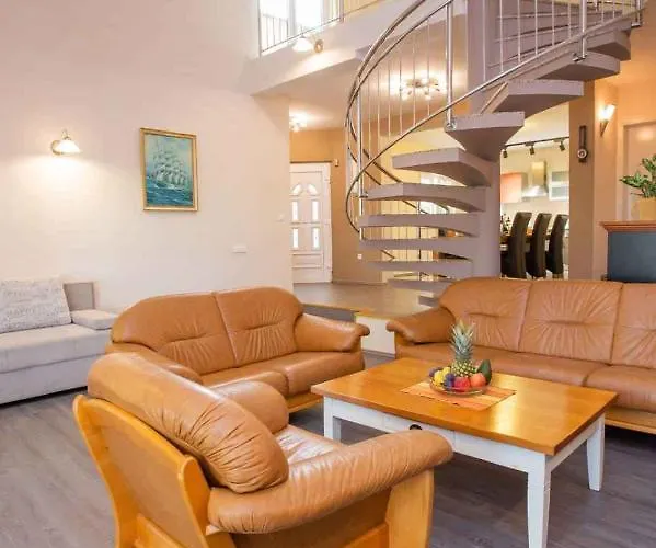 Dom wakacyjny House Neda *