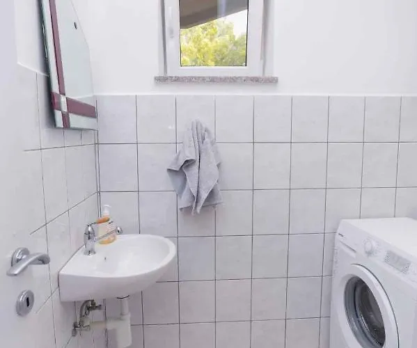 House Neda Dom wakacyjny *