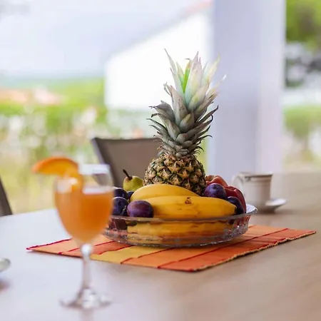 House Neda بيت للعطل